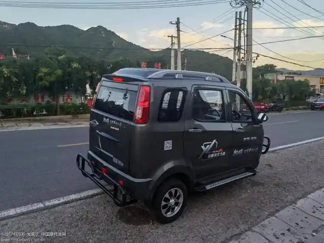 试骑自动档无空调耀隆博越正三轮 - 三轮挎子 - 摩托车论坛 - 中国