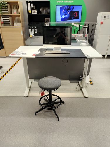 宜家贝肯特坐站两用式办公桌桌电动升降电脑桌国内代购