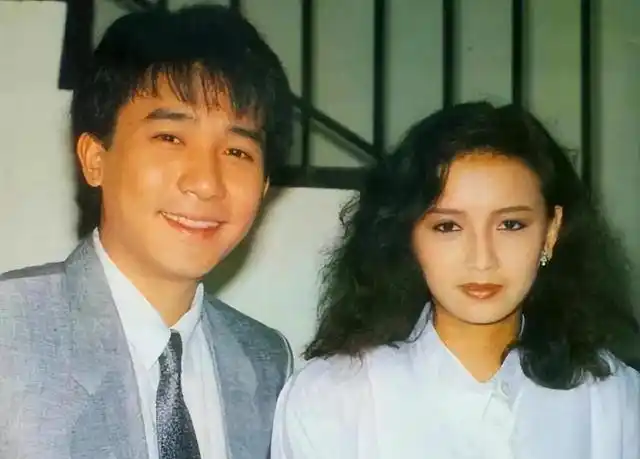 情人节,曾华倩发和旧爱梁朝伟的合影合适吗,聊聊女人的边界意识