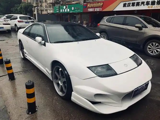 相册里的车nissan300zxz32