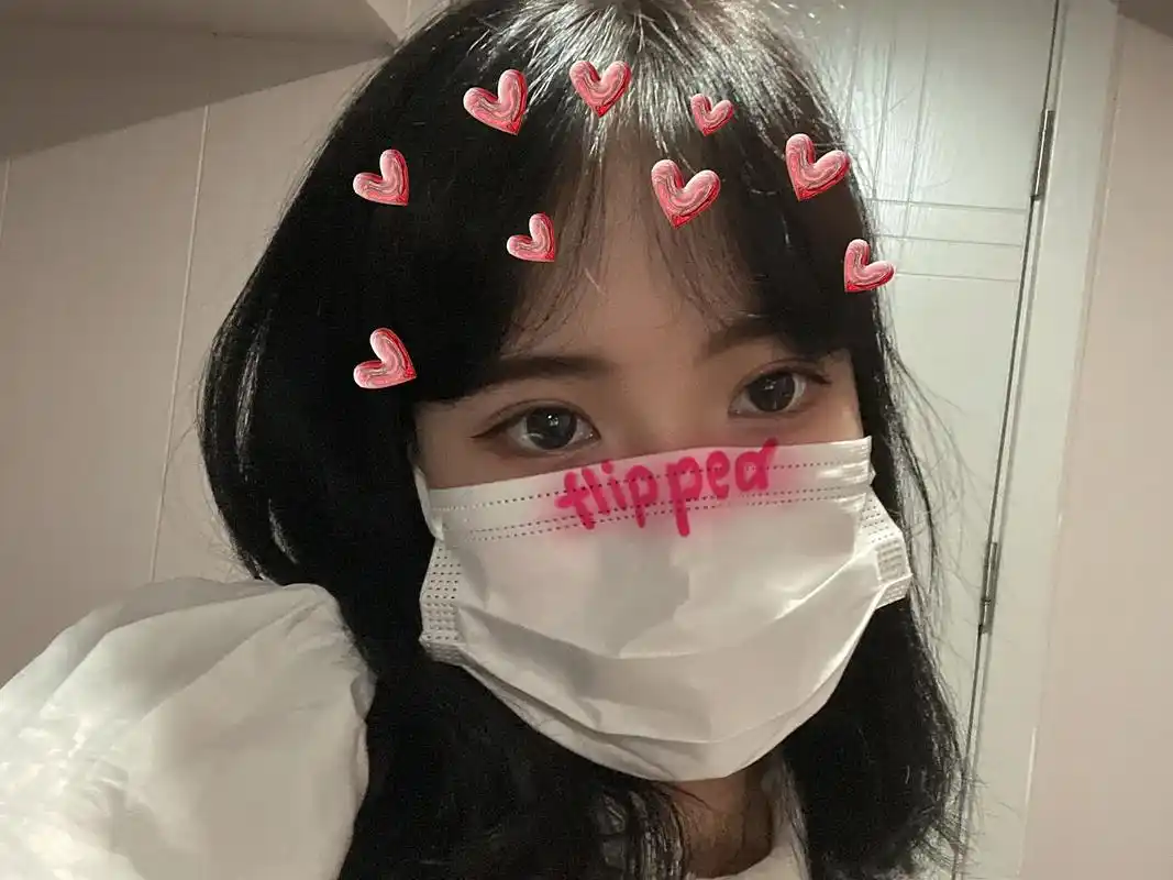 戴口罩的女孩 #分享照片 - 抖音