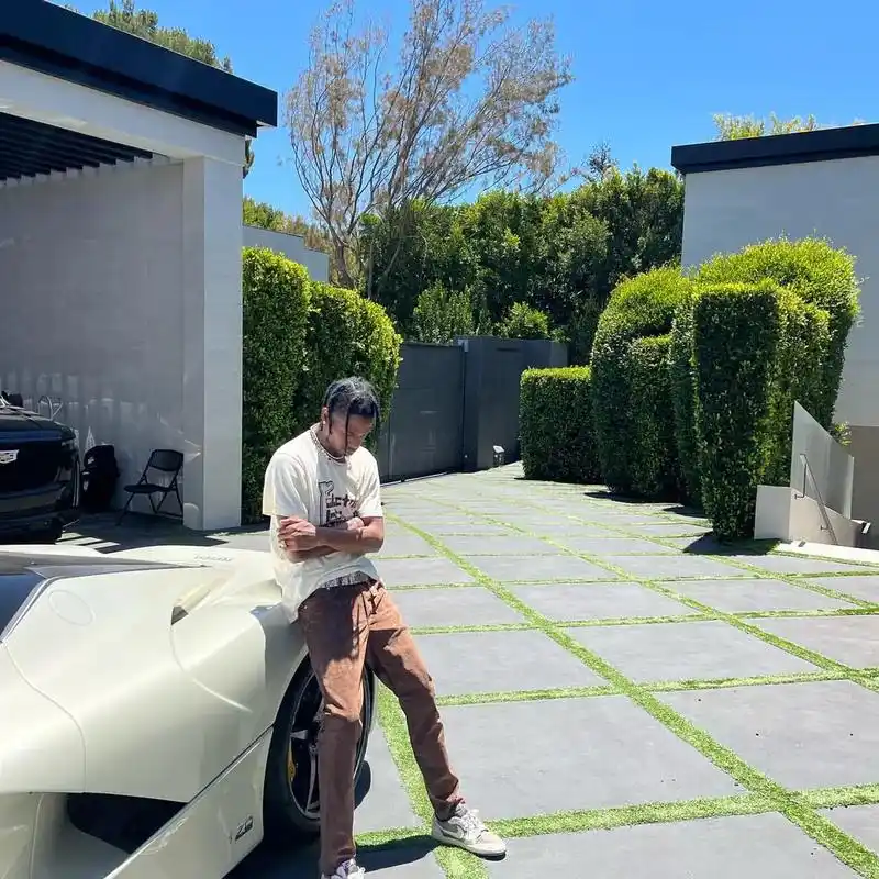 头像壁纸来拿.#travisscott #中国说唱巅峰对决  - 抖音