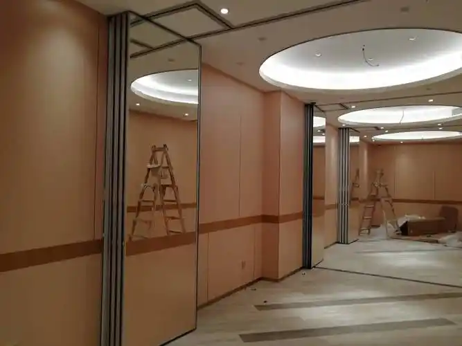 会议室隔音折叠门宴会厅展厅移动高隔断墙可收纳推拉门