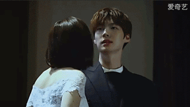 韩剧gif灰姑娘与四骑士gif安宰贤gif拥抱gif