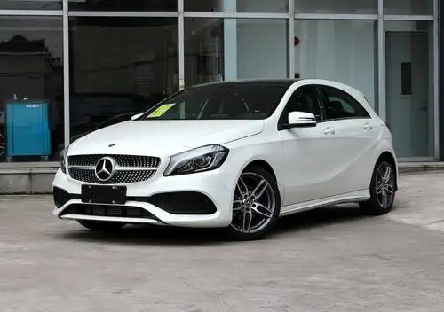 史上最便宜奔驰问世!20万出头起售,让宝马x1奥迪a3也害怕