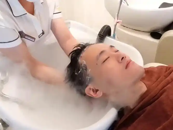 仙气飘的头疗spa按摩刮痧头皮解压助眠下