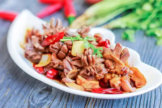 炒鸡胗时第一步就在焯水10人9人做错难怪鸡胗不香不脆