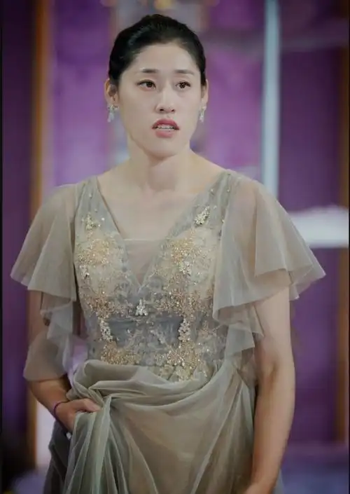 里约6朵金花张常宁婚礼团聚惠若琪魏秋月已当妈朱婷4人仍在拼搏