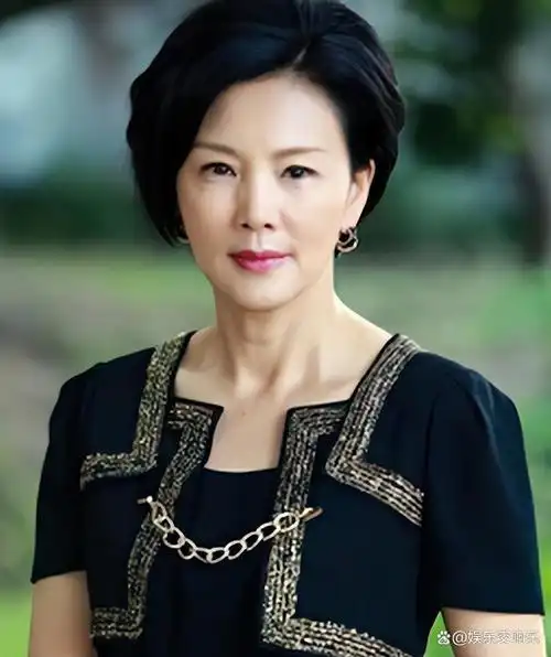 起初新鲜劲还没有过的时候黄任中对她也是百般的宠溺,毕竟当时徐贵樱