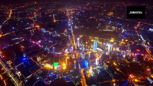 自建论坛区 遥控航拍摄影       南宁城市夜景,这个没拍好