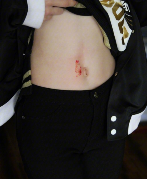 女生腹部纹身图集腹部疤痕遮盖4