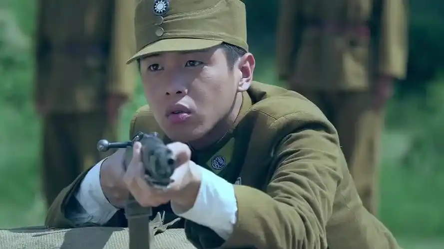 雪豹考官不信周文成绩让他五发四十环他只用四枪