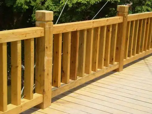 景区木桥防腐木护栏