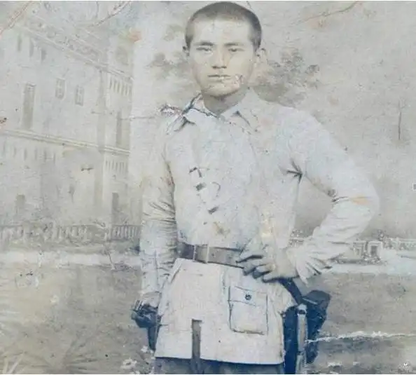 小兵张嘎原型烧锅炉一干30年,晚年受采访时称:电影里都讲过了