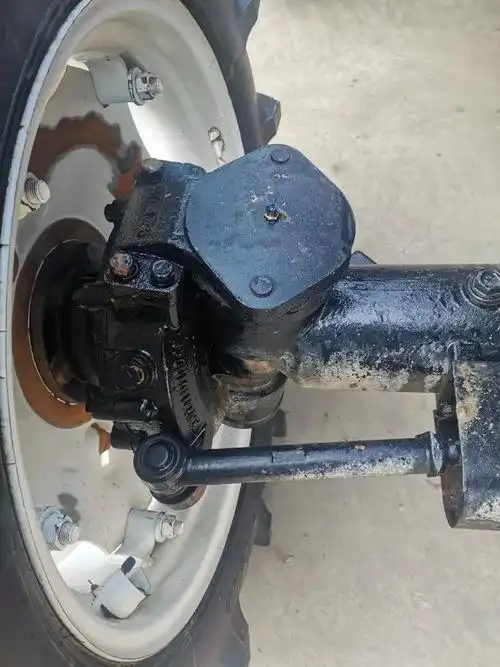 4.6万出售雷沃欧豹m704-ba拖拉机