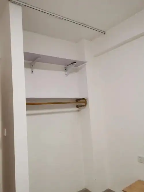 300块钱的diy砖砌衣柜