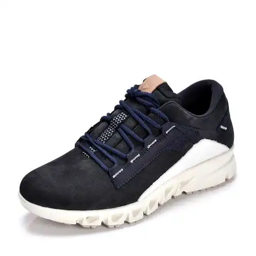 ecco爱步男鞋2021秋季新款系带真皮防滑防水跑步鞋翱翔880234