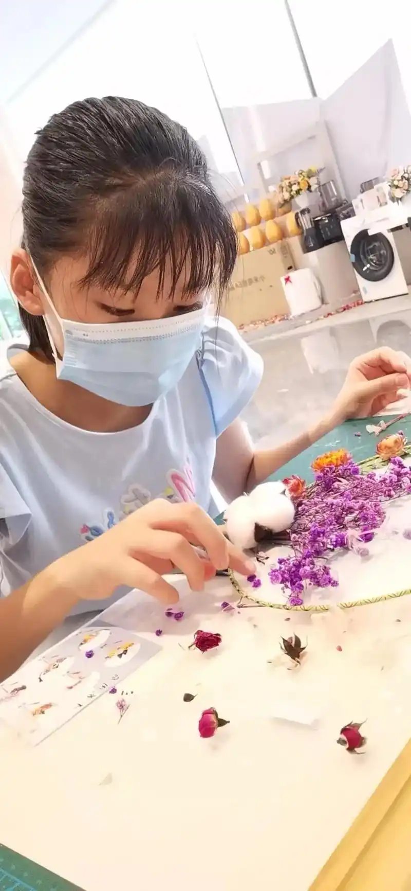 简单手工花朵制作 #自己动手diy  - 抖音