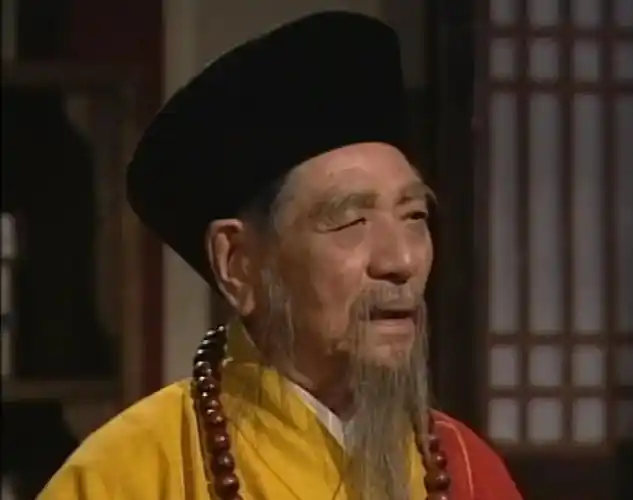 《射雕英雄传》中的焦木和尚,82版《天龙八部》中虚竹的父亲玄慈方丈