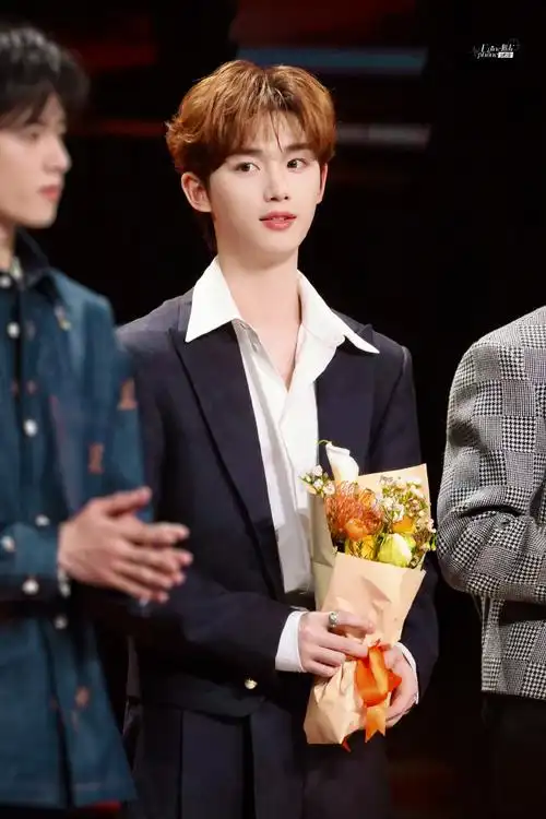 微博之夜内场##丁程鑫你好星期六