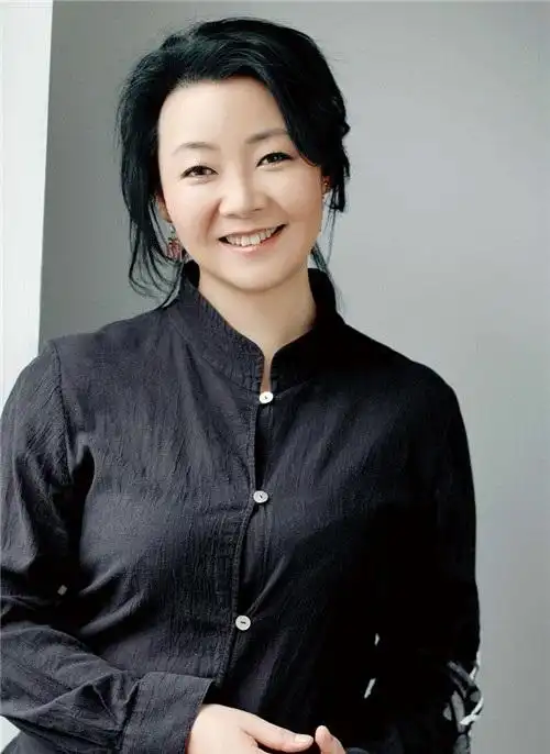 萨日娜代言费多少钱