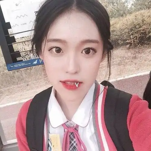 可爱女孩头像自拍照女孩自拍照清晰头像