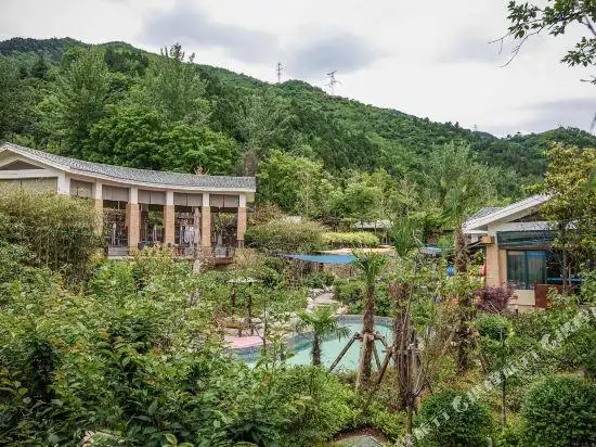 眉县太白山凤凰温泉酒店