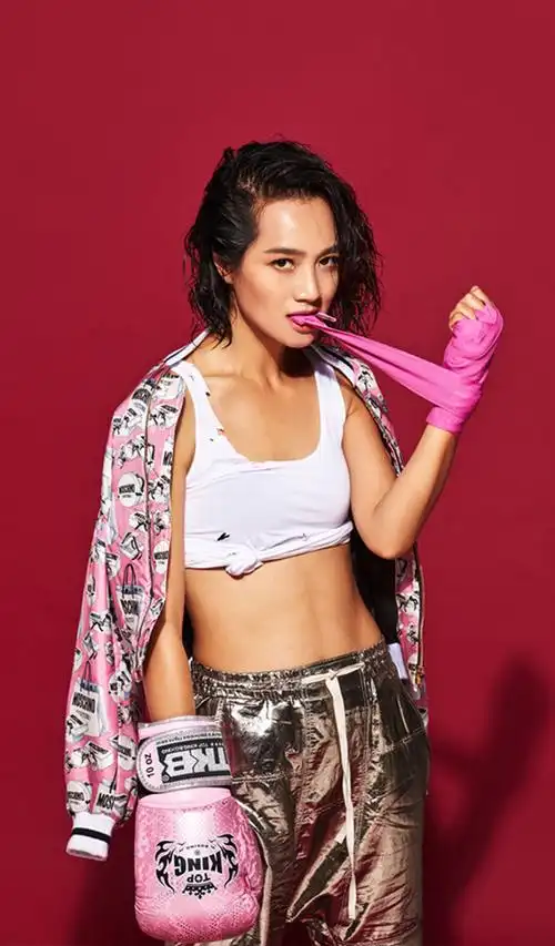 短发美女朱丹拳击运动大片写真图片47