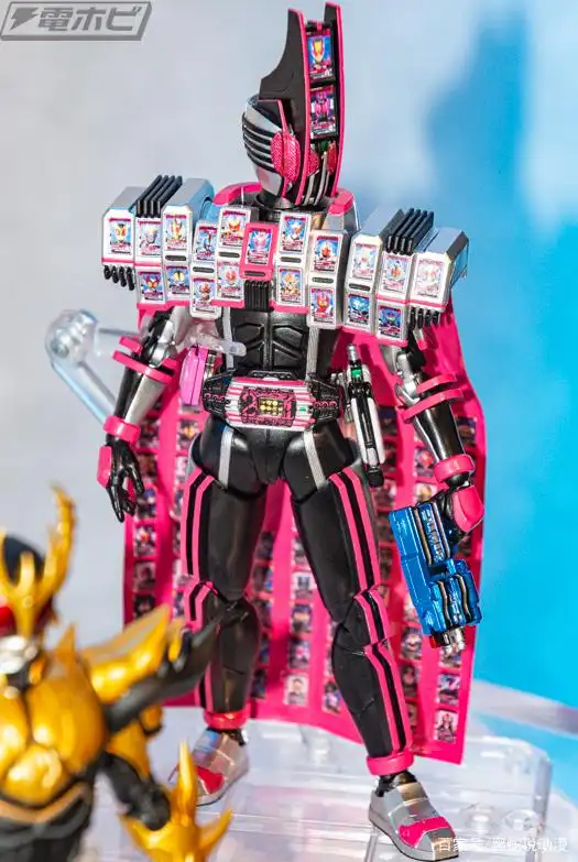 假面骑士帝骑21神主牌真骨雕展会实物 帝骑哥最强也是最丑的形态