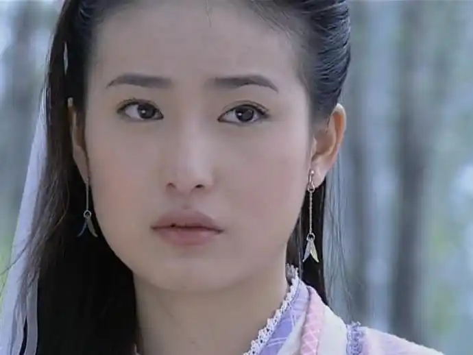 #鲍逸琳#《倚天屠龙记》【杨不悔】cut1280960 无水印链接:o网页链接