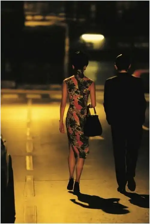 这8位女明星,很好的阐述了:旗袍才是证明女人身材的最好标准