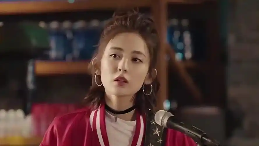 缝纫机乐队:乔杉一首都选c,唱遍城市每个角落,古力娜扎太美了