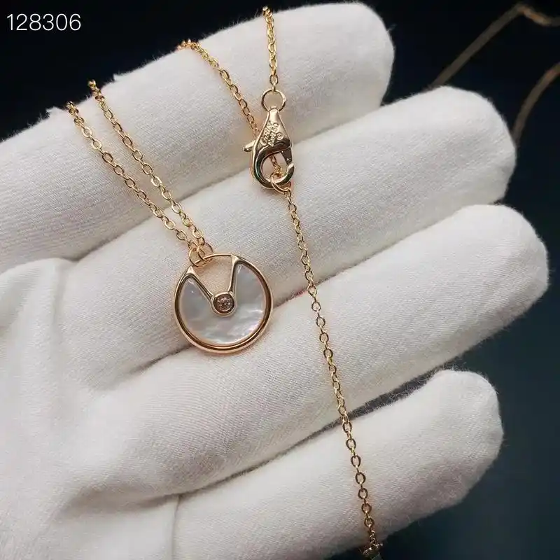 949494老卡家经典护身符项链 amulette  - 抖音