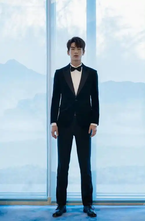 内娱的身高一直是个谜……|林一|刘宇宁|张凌赫_新浪新闻