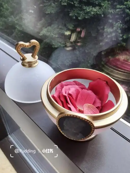 拉杜丽花瓣腮红02无滤镜试色