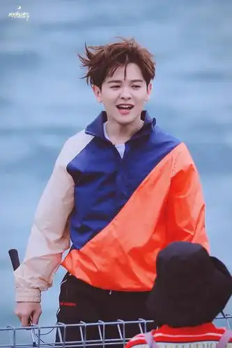 小心地侧头查看大家看过别来无恙嘛,也太贴59了来自:接骨木2020-10-16