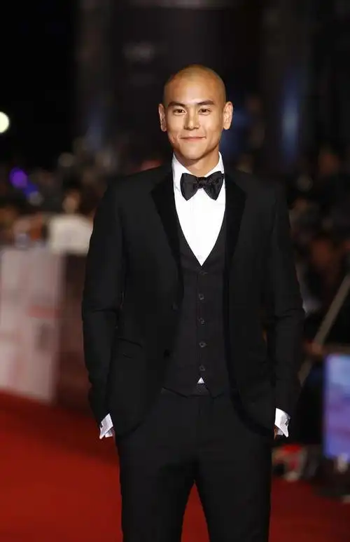 彭于晏光头梁朝伟光头刘德华光头网友真假帅哥一目了然