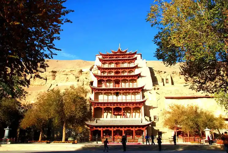 敦煌莫高窟5月10日起恢复开放