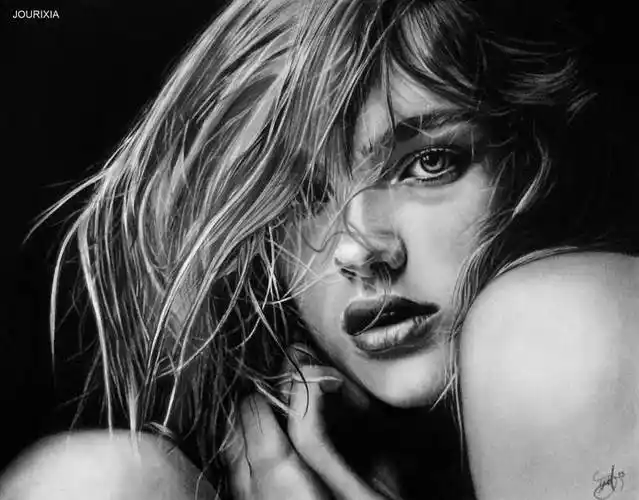 jourixia超写实人物铅笔画素描作品欣赏