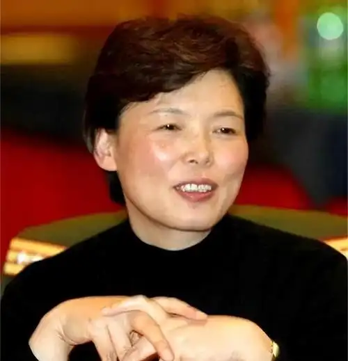 陈招娣的生命最后半个月一向坚强的她和女儿说要不别治了