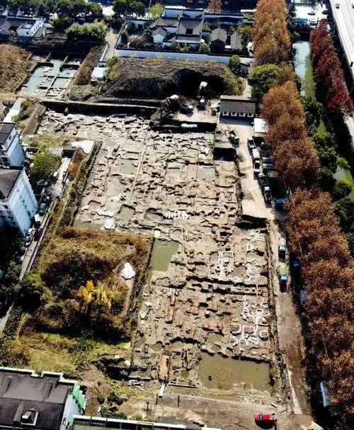 激动啊!看到古老的南宋都城,据说这里是德寿宫