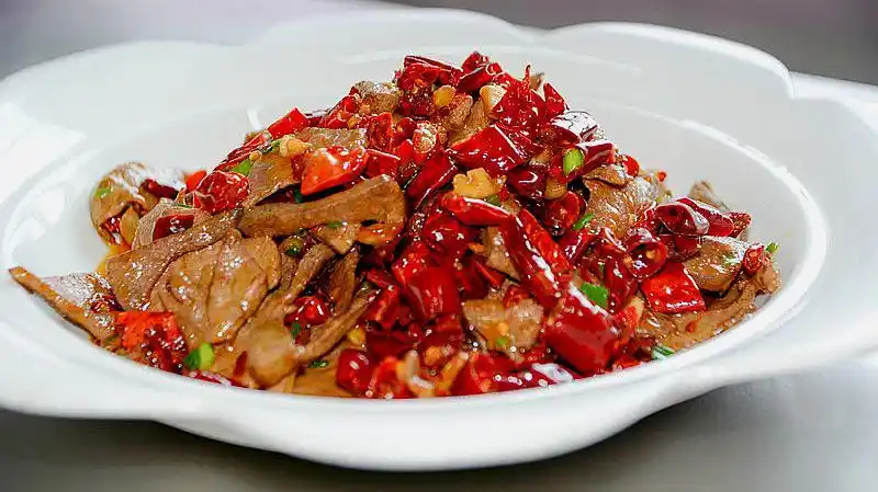 湘西土匪猪肝做法全分享,告诉你保持猪肝鲜嫩的秘诀,香辣开胃