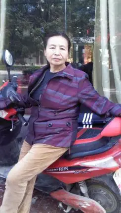 56岁离异女征婚照片(id:72301284)_陕西西安征婚交友_珍爱网