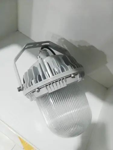 三防灯 防水防尘灯 >防水防尘防腐led灯(a型) 220v 1x50w 3 防护大于