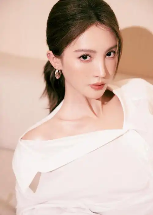 燕之屋鲜活代言人金晨##好喜欢这样鲜活的金晨