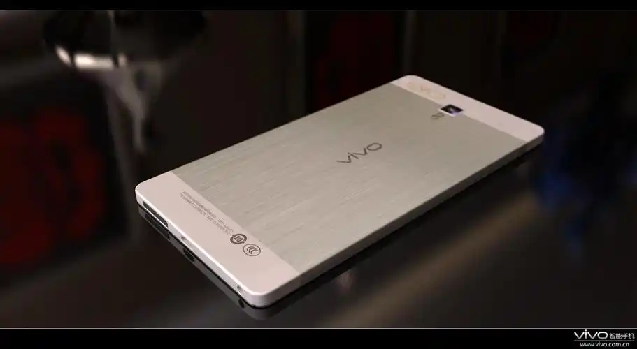 vivo xplay3s——更大屏幕,更高分辨率,更薄机身