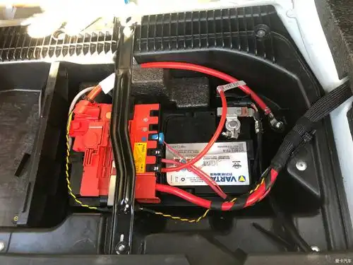 8年宝马x1更换新瓦尔塔蓝标蓄电池攻略来袭-爱卡汽车网论坛