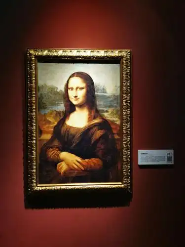 著名的油画蒙娜丽莎