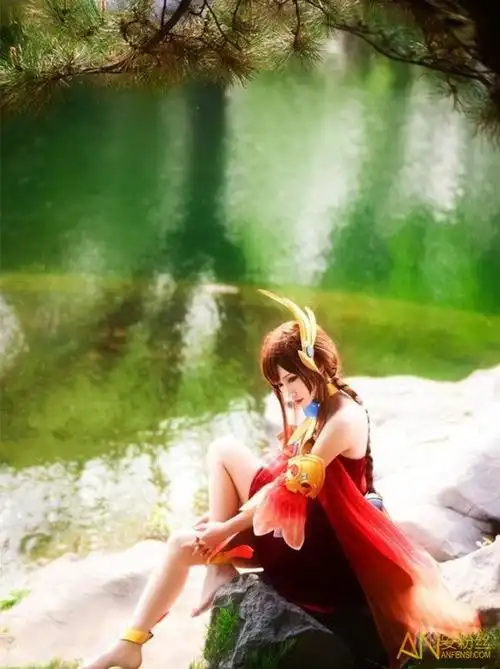 《王者荣耀》cos大乔,禁锢你的人生