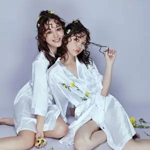 雀可爱影楼新款拍照写真闺蜜装个性时尚姐妹装艺术照工作室拍摄服